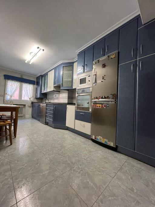 Apartament Peris Gijón Zewnętrze zdjęcie